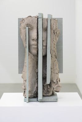 Mark Manders - Vertical Clouds