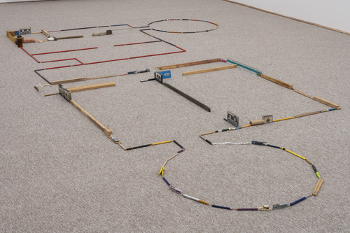 Mark Manders - Inhabited for a Survey (15-08-2007)