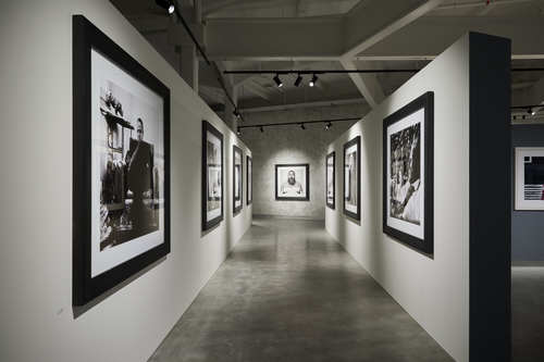 STAGED by Anton Corbijn - Installation view