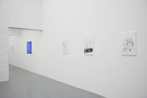 low fixed media show - 