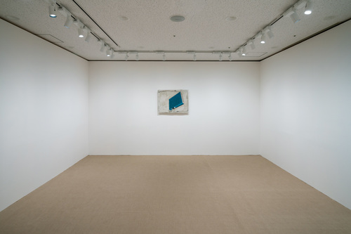 The Absence of Mark Manders - Installation view