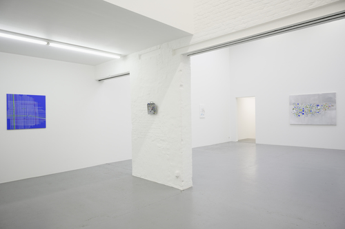 low fixed media show - 