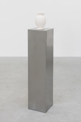 Locating Live-ness - Grace Schwindt - The Tiffany Vase 6