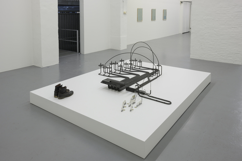 Mark Manders - Finished Sentence