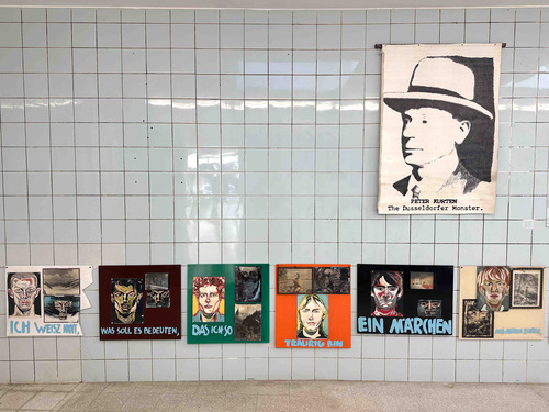 Affiniteiten #5: Anne-Mie Van Kerckhoven ∞ Danny Devos // Carole Vanderlinden ∩ Walter Swennen - Installation view