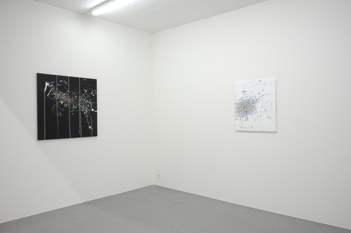 low fixed media show - 