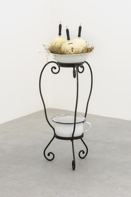 Patrick Van Caeckenbergh - De Kosmogonische Indigestie (De Gulzige Slang - Spaarpot II)
(The Cosmogonic Indigestion [The Greedy Snake - Piggy Bank II])