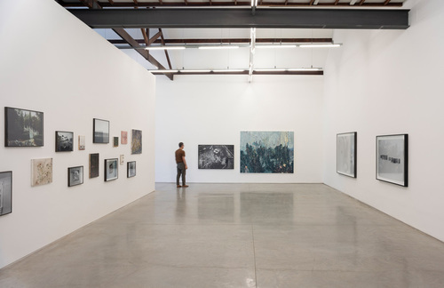 Todo mar tem um rio - Installation view