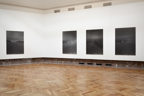 Dirk Braeckman - Installation view