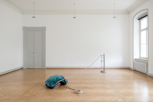 Grace Schwindt: Defiant Bodies - Installation view