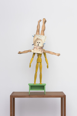 Le Monde à l'Envers - Maquette: Le monde à l'envers (Scale Model: The World Upside Down)