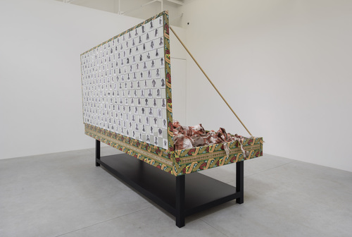 Les Loques de Chagrin - Installation view