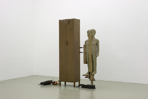 The Absence of Mark Manders - Installation view