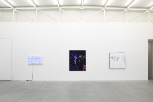 low fixed media show - 