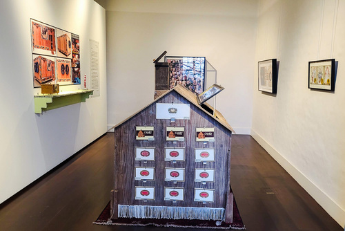 Fragile - Installation view